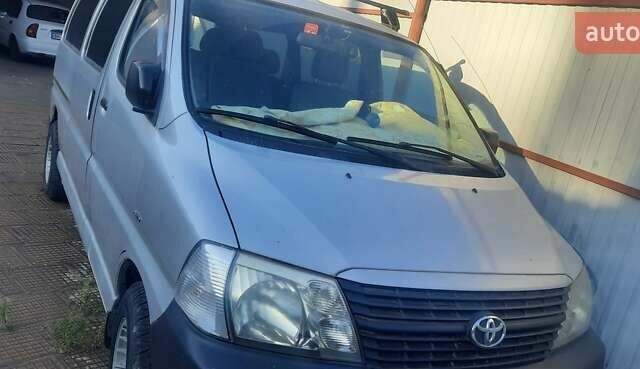 Сірий Тойота Хіасє, об'ємом двигуна 2.49 л та пробігом 277 тис. км за 11500 $, фото 1 на Automoto.ua