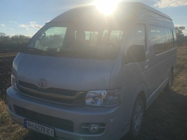 Тойота Хіасє 2008 у Запоріжжя на Automoto.ua Сірий Тойота Хіасє, об'ємом двигуна 2.7 л та пробігом 21 тис. км за 29000 $, фото 1 на Automoto.ua