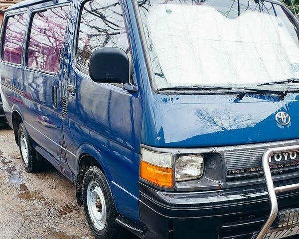 Синій Тойота Хіасє, об'ємом двигуна 2.45 л та пробігом 612 тис. км за 3250 $, фото 1 на Automoto.ua