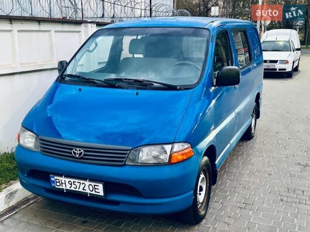 Синий Тойота Хиасе, объемом двигателя 2.49 л и пробегом 405 тыс. км за 6900 $, фото 1 на Automoto.ua