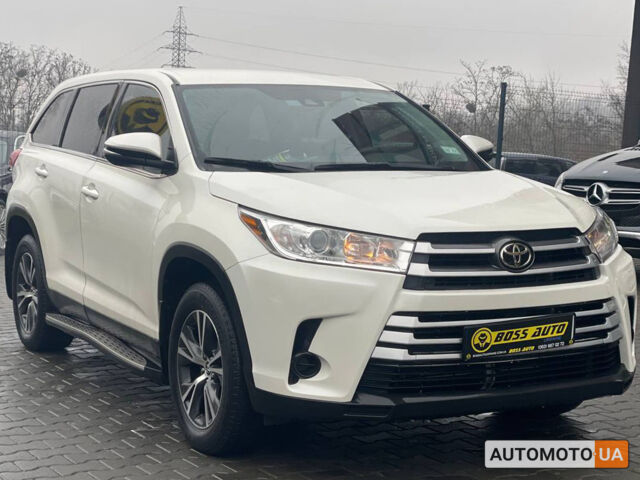 Білий Тойота Хайлендер, об'ємом двигуна 3.5 л та пробігом 60 тис. км за 31400 $, фото 1 на Automoto.ua