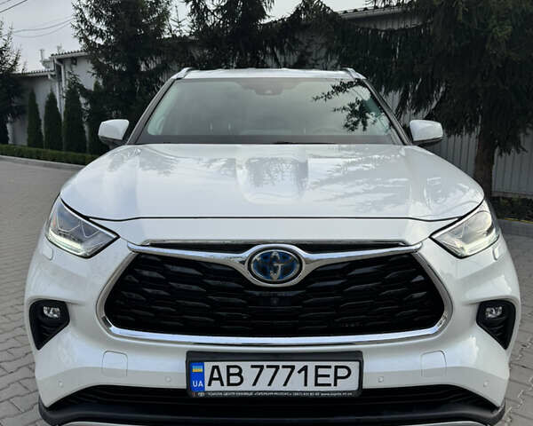 Білий Тойота Хайлендер, об'ємом двигуна 2.49 л та пробігом 81 тис. км за 52000 $, фото 1 на Automoto.ua