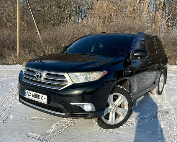 Чорний Тойота Хайлендер, об'ємом двигуна 3.46 л та пробігом 250 тис. км за 16200 $, фото 1 на Automoto.ua