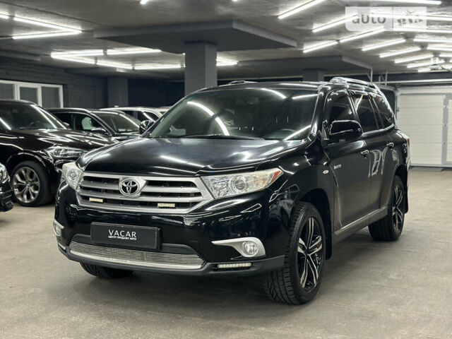 Черный Тойота Хайлендер, объемом двигателя 3.46 л и пробегом 113 тыс. км за 15500 $, фото 1 на Automoto.ua