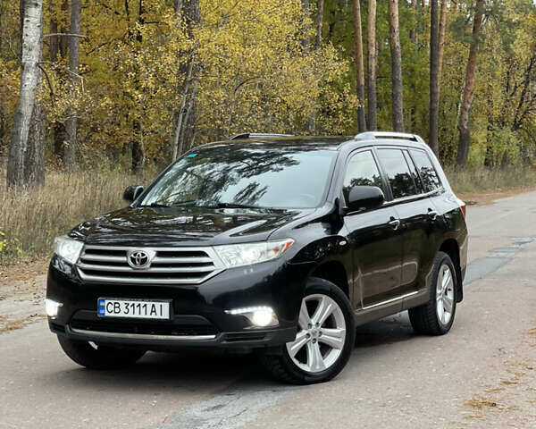 Тойота Хайлендер 2012 в Чернигове на Automoto.ua Черный Тойота Хайлендер, объемом двигателя 3.5 л и пробегом 183 тыс. км за 17300 $, фото 1 на Automoto.ua