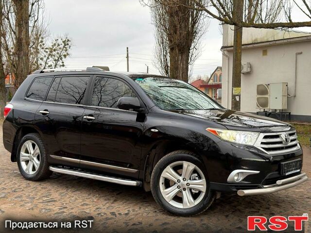 Черный Тойота Хайлендер, объемом двигателя 3.5 л и пробегом 186 тыс. км за 16809 $, фото 1 на Automoto.ua