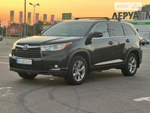 Черный Тойота Хайлендер, объемом двигателя 2.7 л и пробегом 185 тыс. км за 20900 $, фото 1 на Automoto.ua