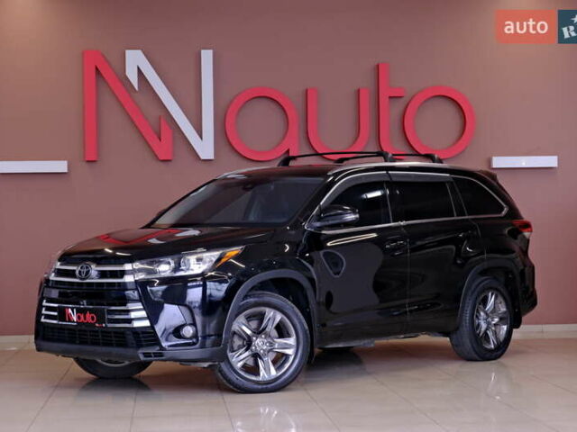 Чорний Тойота Хайлендер, об'ємом двигуна 3.5 л та пробігом 164 тис. км за 25900 $, фото 1 на Automoto.ua