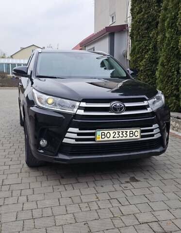 Чорний Тойота Хайлендер, об'ємом двигуна 3.46 л та пробігом 139 тис. км за 25500 $, фото 1 на Automoto.ua