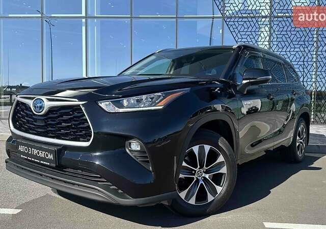 Черный Тойота Хайлендер, объемом двигателя 2.49 л и пробегом 72 тыс. км за 48065 $, фото 1 на Automoto.ua