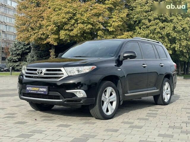 Тойота Хайлендер, объемом двигателя 3.5 л и пробегом 351 тыс. км за 15700 $, фото 1 на Automoto.ua