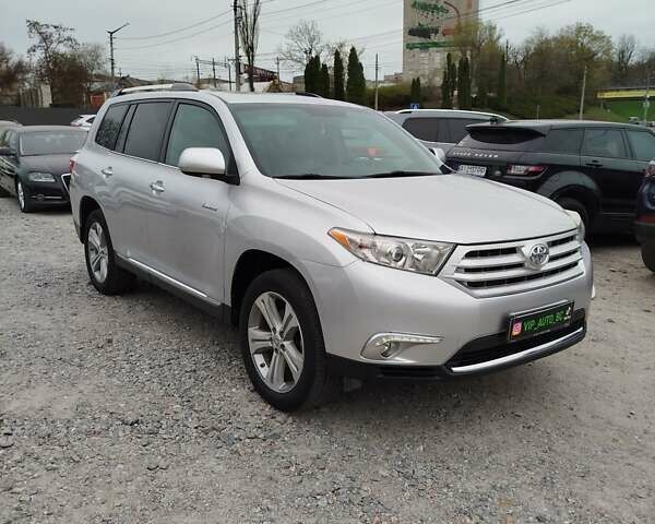 Тойота Хайлендер, объемом двигателя 3.46 л и пробегом 108 тыс. км за 18600 $, фото 1 на Automoto.ua