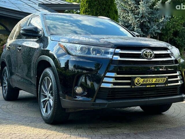 Тойота Хайлендер, объемом двигателя 3.5 л и пробегом 107 тыс. км за 25500 $, фото 1 на Automoto.ua
