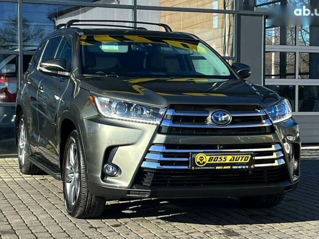 Тойота Хайлендер, объемом двигателя 0 л и пробегом 46 тыс. км за 37000 $, фото 1 на Automoto.ua