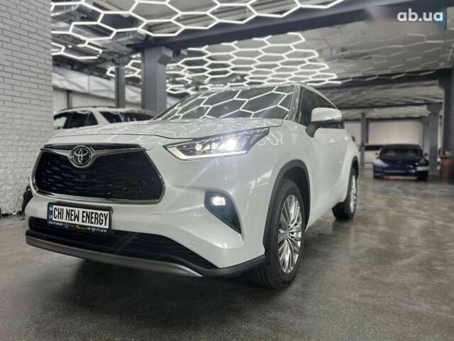 Тойота Хайлендер, объемом двигателя 2 л и пробегом 1 тыс. км за 57800 $, фото 1 на Automoto.ua