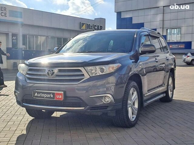Сірий Тойота Хайлендер, об'ємом двигуна 3.5 л та пробігом 180 тис. км за 18090 $, фото 1 на Automoto.ua