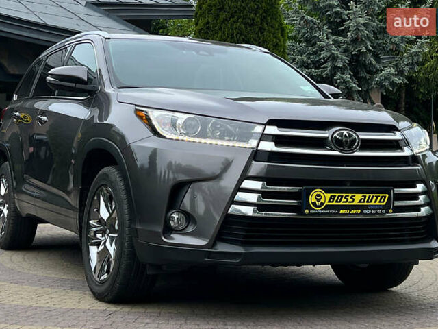 Сірий Тойота Хайлендер, об'ємом двигуна 3.5 л та пробігом 77 тис. км за 28300 $, фото 1 на Automoto.ua