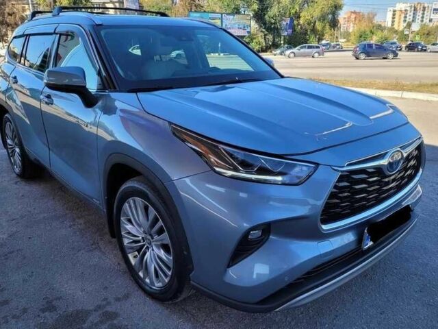 Серый Тойота Хайлендер, объемом двигателя 2.5 л и пробегом 77 тыс. км за 26000 $, фото 1 на Automoto.ua