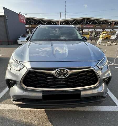 Серый Тойота Хайлендер, объемом двигателя 3.46 л и пробегом 165 тыс. км за 37500 $, фото 1 на Automoto.ua