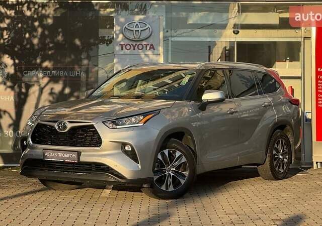 Серый Тойота Хайлендер, объемом двигателя 3.46 л и пробегом 90 тыс. км за 34199 $, фото 1 на Automoto.ua