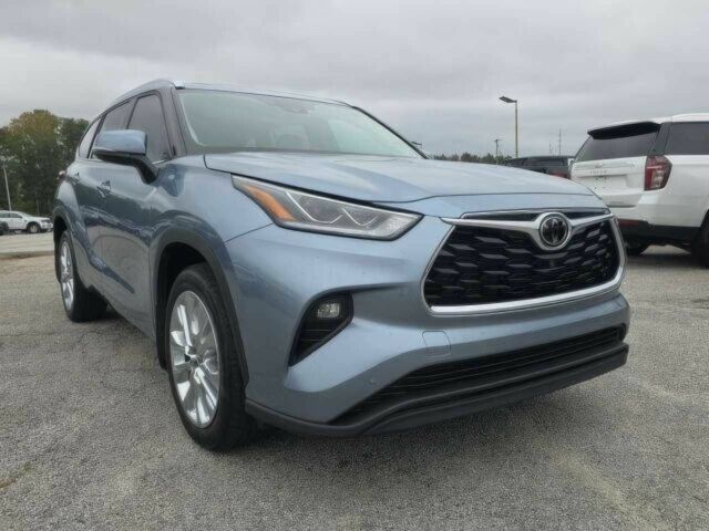 Серый Тойота Хайлендер, объемом двигателя 3.5 л и пробегом 21 тыс. км за 24000 $, фото 1 на Automoto.ua