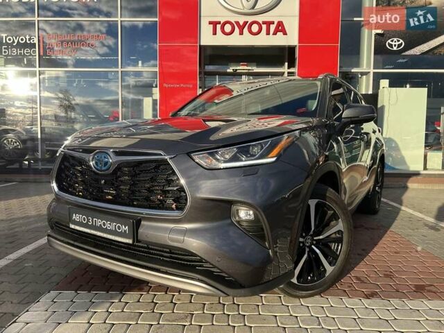 Серый Тойота Хайлендер, объемом двигателя 2.49 л и пробегом 39 тыс. км за 56053 $, фото 1 на Automoto.ua