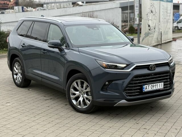 Серый Тойота Хайлендер, объемом двигателя 2.5 л и пробегом 32 тыс. км за 69500 $, фото 1 на Automoto.ua