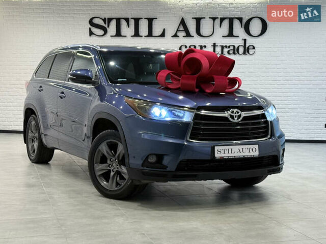 Синий Тойота Хайлендер, объемом двигателя 3.46 л и пробегом 77 тыс. км за 26000 $, фото 1 на Automoto.ua