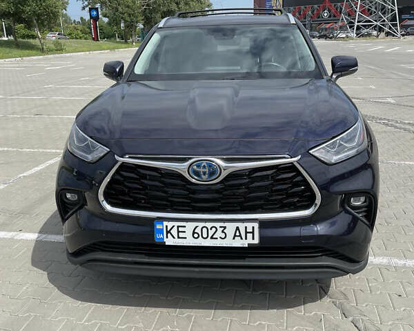 Тойота Хайлендер 2021 в Одессе на Automoto.ua Синий Тойота Хайлендер, объемом двигателя 2.49 л и пробегом 35 тыс. км за 45300 $, фото 1 на Automoto.ua