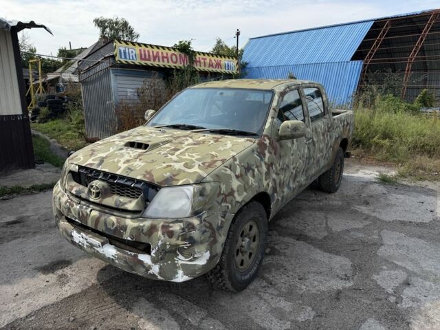 Білий Тойота Хайлюкс, об'ємом двигуна 0 л та пробігом 220 тис. км за 5003 $, фото 1 на Automoto.ua