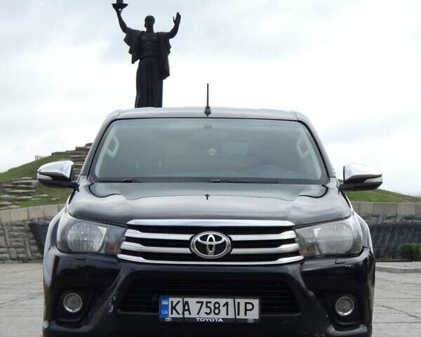 Тойота Хайлюкс 2017 в Черкассах на Automoto.ua Черный Тойота Хайлюкс, объемом двигателя 2.76 л и пробегом 290 тыс. км за 20000 $, фото 1 на Automoto.ua