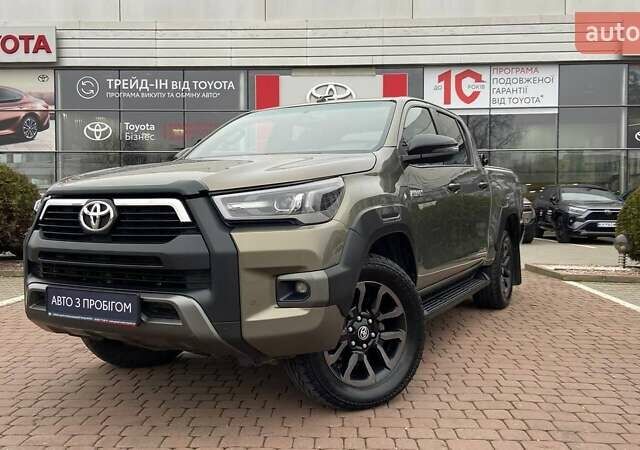 Коричневый Тойота Хайлюкс, объемом двигателя 2.76 л и пробегом 211 тыс. км за 35500 $, фото 1 на Automoto.ua