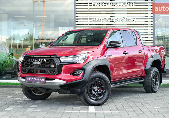 Червоний Тойота Хайлюкс, об'ємом двигуна 2.76 л та пробігом 2 тис. км за 56631 $, фото 1 на Automoto.ua