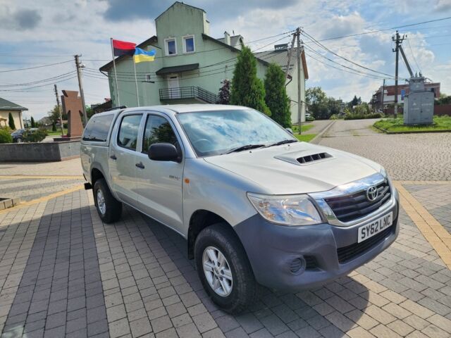 Сірий Тойота Хайлюкс, об'ємом двигуна 2.5 л та пробігом 126 тис. км за 9435 $, фото 1 на Automoto.ua