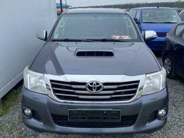 Тойота Хайлюкс 2013 у Володимир-Волинський на Automoto.ua Сірий Тойота Хайлюкс, об'ємом двигуна 3 л та пробігом 170 тис. км за 8500 $, фото 1 на Automoto.ua