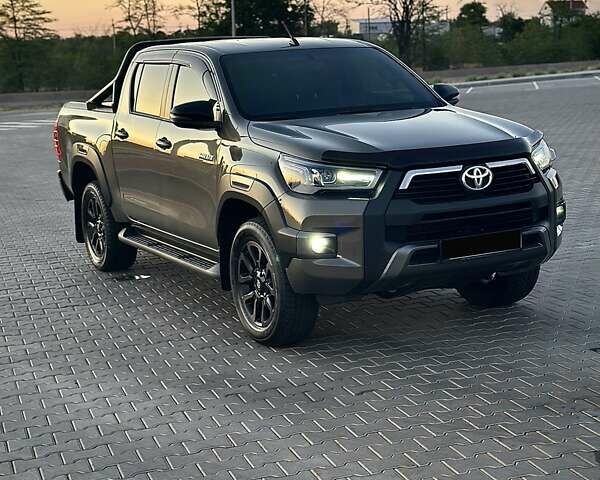 Зеленый Тойота Хайлюкс, объемом двигателя 2.76 л и пробегом 145 тыс. км за 36500 $, фото 1 на Automoto.ua