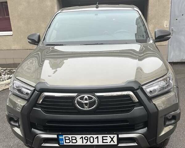 Зеленый Тойота Хайлюкс, объемом двигателя 2.76 л и пробегом 31 тыс. км за 47000 $, фото 1 на Automoto.ua