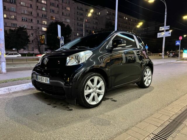 Черный Тойота АйКью, объемом двигателя 1 л и пробегом 34 тыс. км за 6036 $, фото 1 на Automoto.ua