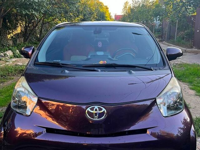 Тойота АйКью, объемом двигателя 1 л и пробегом 63 тыс. км за 6500 $, фото 1 на Automoto.ua