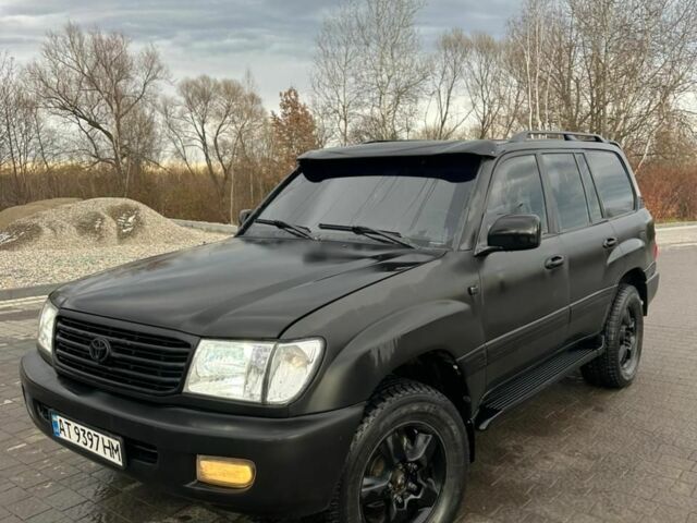 Чорний Тойота Ленд Крузер 100, об'ємом двигуна 4.7 л та пробігом 308 тис. км за 9800 $, фото 1 на Automoto.ua