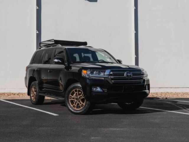 Черный Тойота Ленд Крузер 100, объемом двигателя 5.7 л и пробегом 34 тыс. км за 32000 $, фото 1 на Automoto.ua