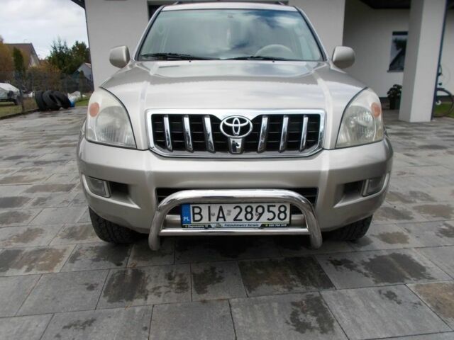 Серый Тойота Ленд Крузер 100, объемом двигателя 3 л и пробегом 270 тыс. км за 3200 $, фото 1 на Automoto.ua