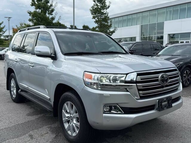 Серый Тойота Ленд Крузер 100, объемом двигателя 5.7 л и пробегом 42 тыс. км за 13000 $, фото 1 на Automoto.ua