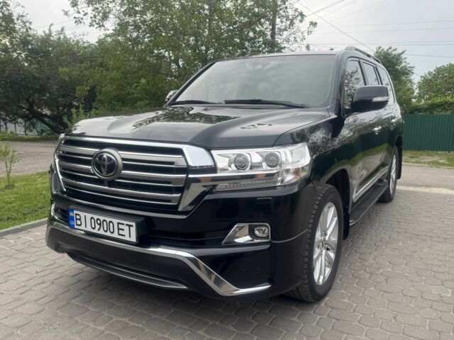 Черный Тойота Ленд Крузер 200, объемом двигателя 4.5 л и пробегом 217 тыс. км за 46400 $, фото 1 на Automoto.ua
