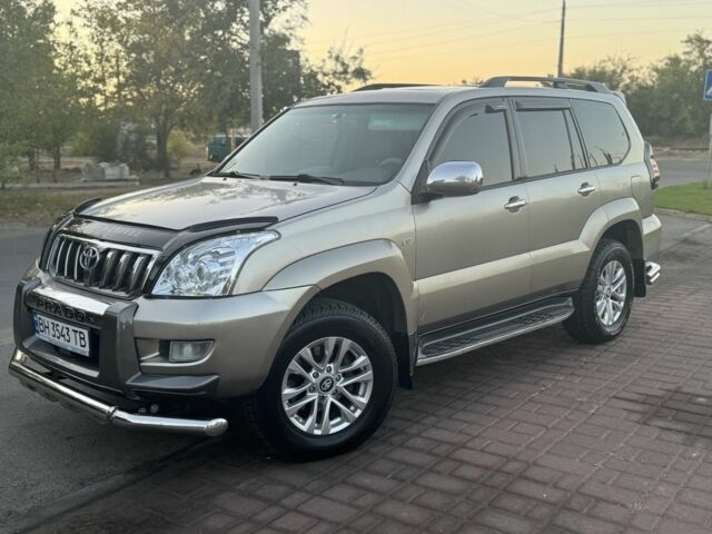 Бежевий Тойота Ленд Крузер Прадо 120, об'ємом двигуна 4 л та пробігом 304 тис. км за 13300 $, фото 1 на Automoto.ua