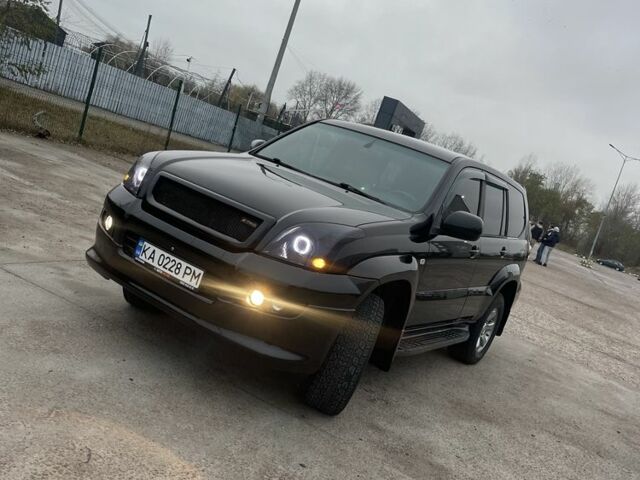 Чорний Тойота Ленд Крузер Прадо 120, об'ємом двигуна 2.7 л та пробігом 281 тис. км за 11500 $, фото 1 на Automoto.ua