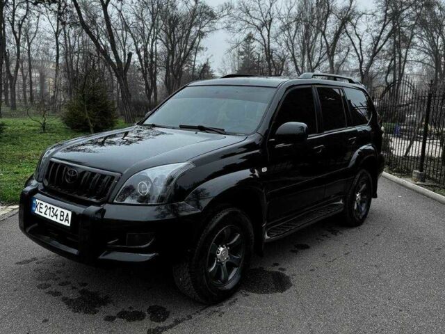 Черный Тойота Ленд Крузер Прадо 120, объемом двигателя 2.7 л и пробегом 221 тыс. км за 11999 $, фото 1 на Automoto.ua