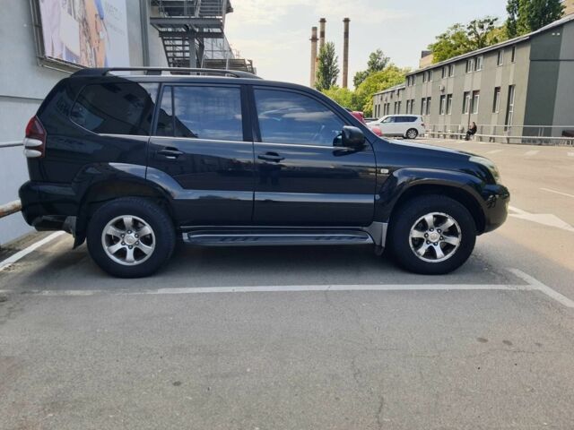 Черный Тойота Ленд Крузер Прадо 120, объемом двигателя 4 л и пробегом 360 тыс. км за 14500 $, фото 1 на Automoto.ua