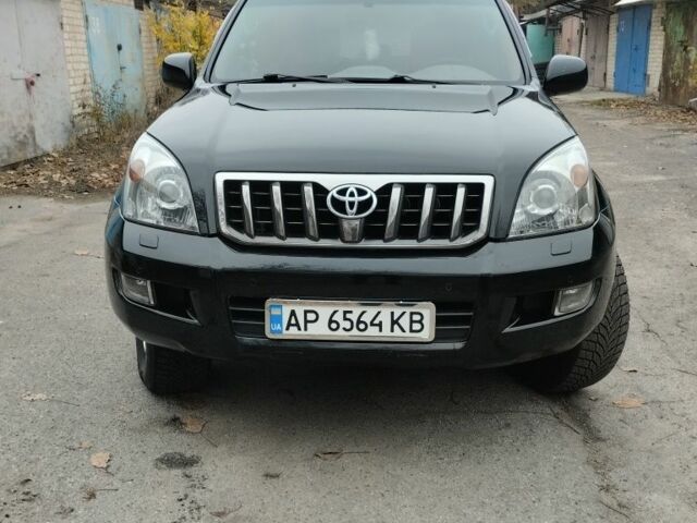 Черный Тойота Ленд Крузер Прадо 120, объемом двигателя 4 л и пробегом 306 тыс. км за 15000 $, фото 1 на Automoto.ua