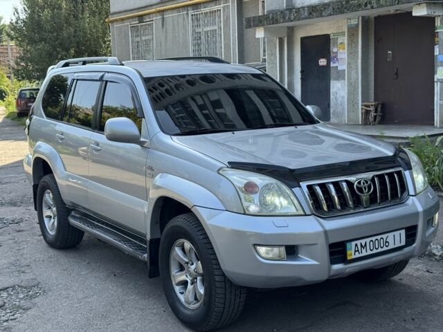 Серый Тойота Ленд Крузер Прадо 120, объемом двигателя 2.7 л и пробегом 360 тыс. км за 9900 $, фото 1 на Automoto.ua